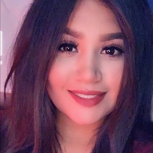 Meet your Posher, Janet